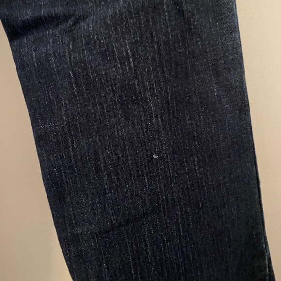 Jeans - Picture 7 of 9